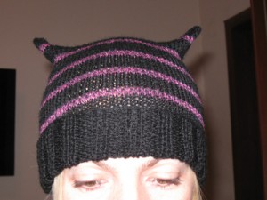 Вязаная зимняя шапка