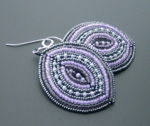 серьги из бисера